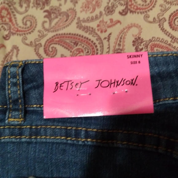 Betsy Johnson Jeans - Picture 6 of 8